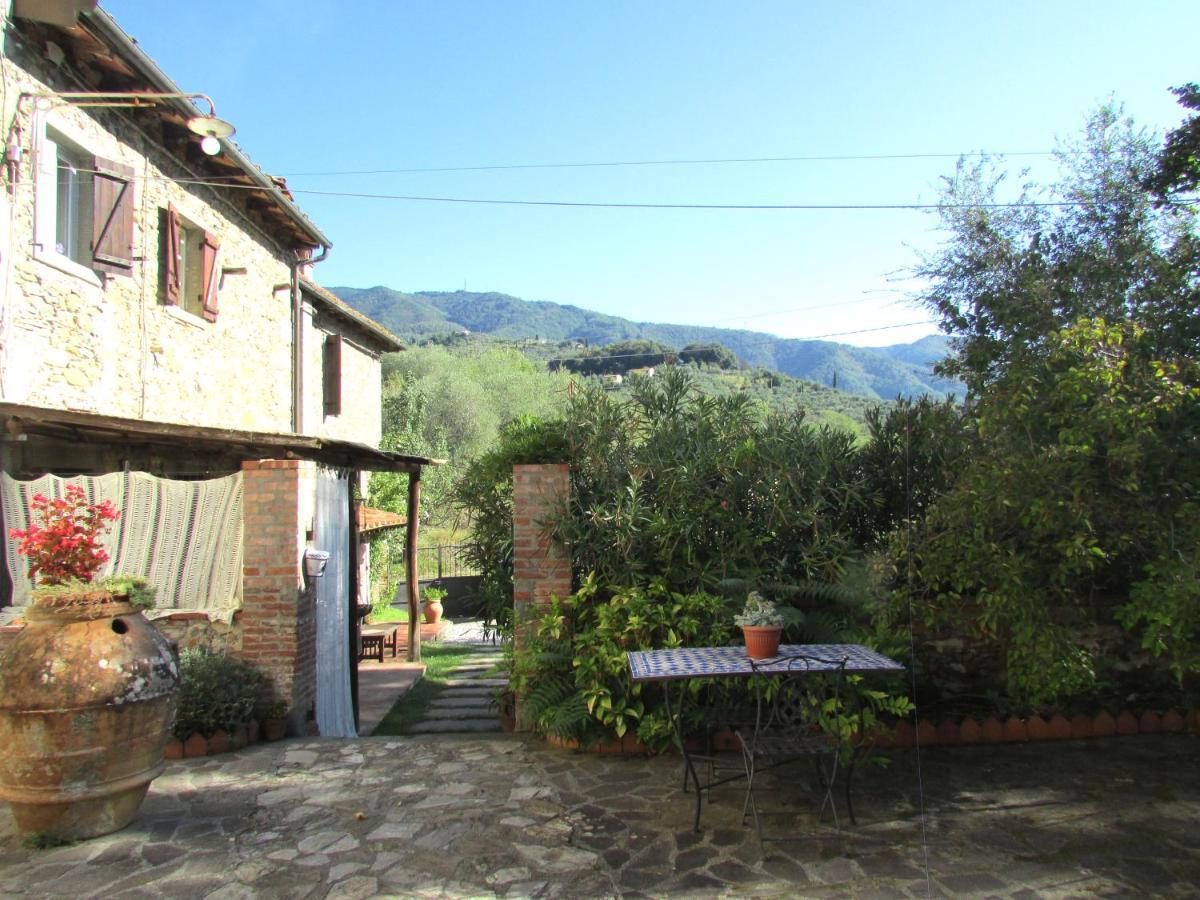 La Stanza Del Sole Guest House Matraia Exterior photo